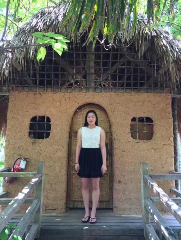 杨莹.jpg