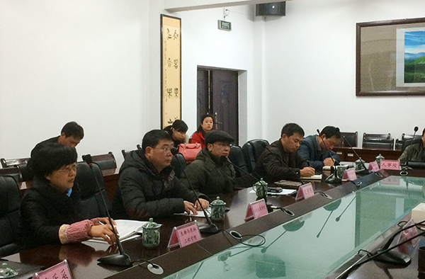 我校召开“专业综合改革与应用型人才培养模式改革”研讨会