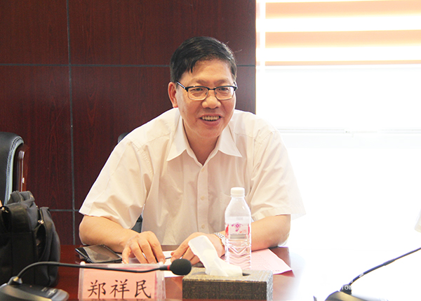 4教育部地理科学类教学指导委员会副主任、华东师范大学郑祥民教授讲话.jpg