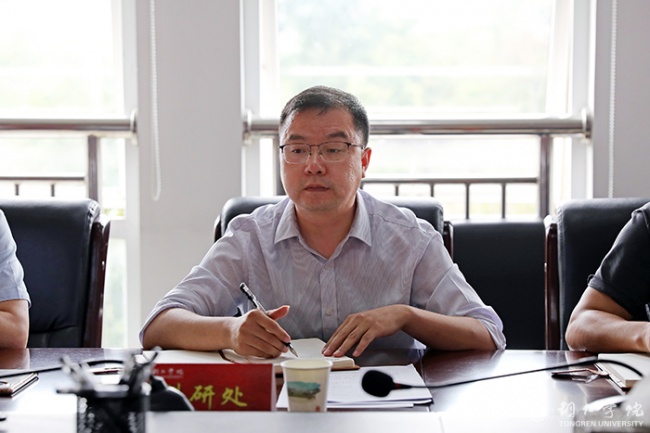 AR0A6535.jpg