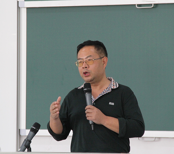 《贵州社会科学》执行主编黄旭东前来我校作学术讲座