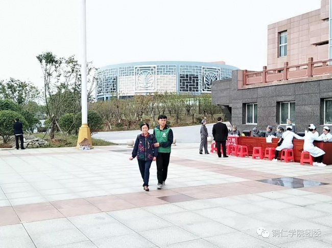 微信图片_20181024003358.jpg