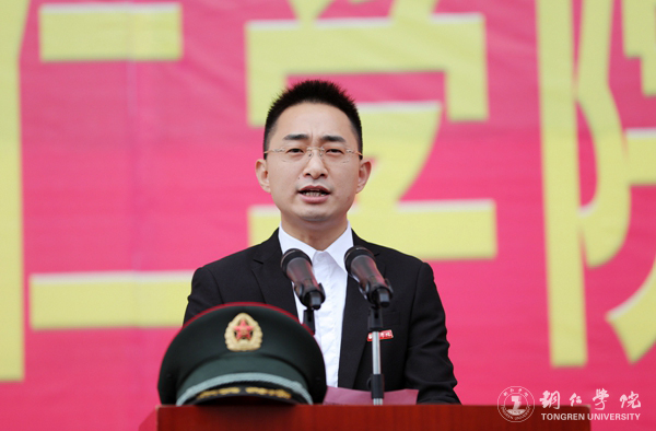7、教师代表郭雷发言.JPG