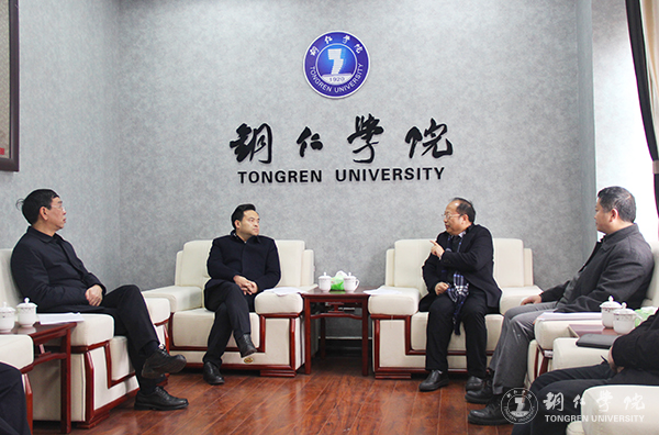 1座谈现场.jpg