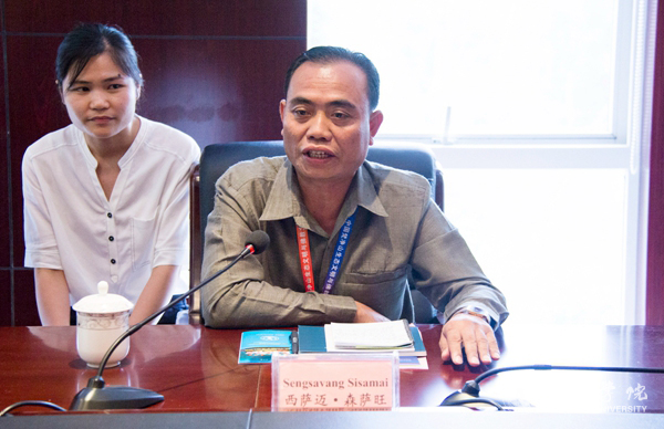 3老挝建国阵线宗教事务司副司长西萨迈·森萨旺.JPG