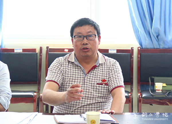 3教师代表唐帮成发言.jpg