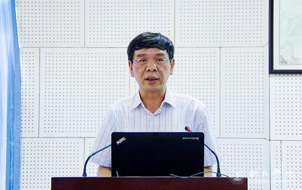 6我校党委书记李树新在开幕式上致辞.jpg
