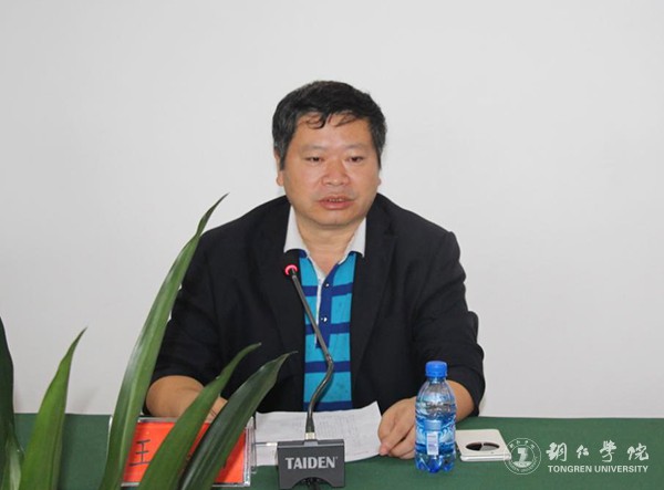 2我校副校长王嘉福讲话.jpg