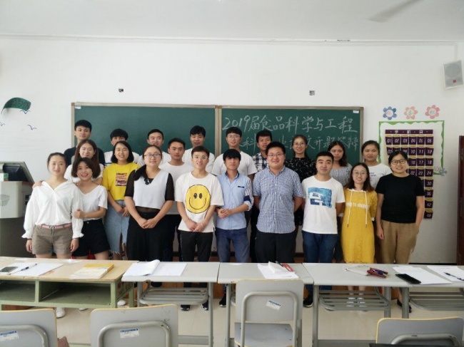 0900130A6EDF506ED71F7702172C44C6.jpg