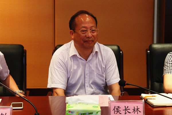 台湾贵州经贸文教交流协会考察团一行来我校交流考察